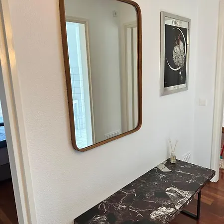 Apartment Vista *
